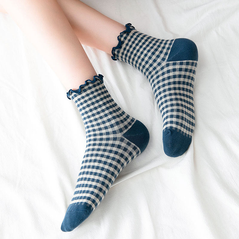 Women's Socks With Plaid